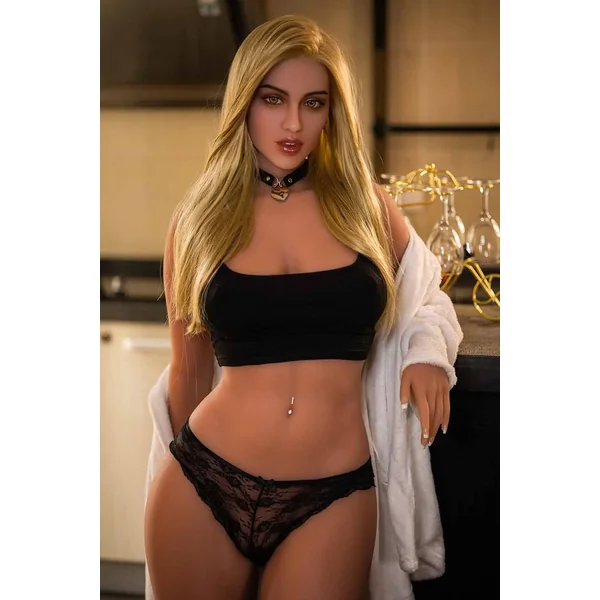 Carey – 5’3″ | 161cm Sex Doll