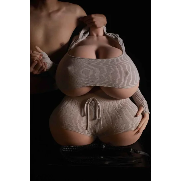 Cinnamon – Torso Sex Doll