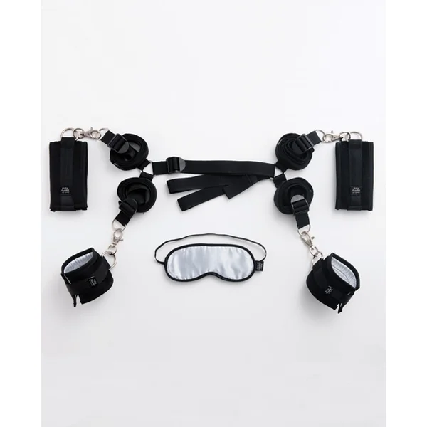 FIFTY SHADES BED RESTRAINT KIT