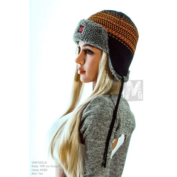 Halle – 5’5″ | 166cm Sex Doll