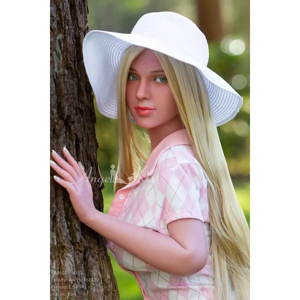 Jessie – 5’6″ | 168cm Sex Doll