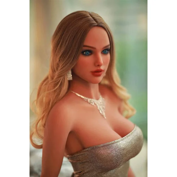 Karla – 5’4″ | 166cm Sex Doll