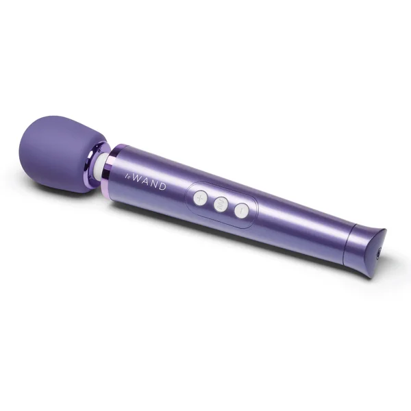 Le Wand Petite Rechargeable Wand Massager