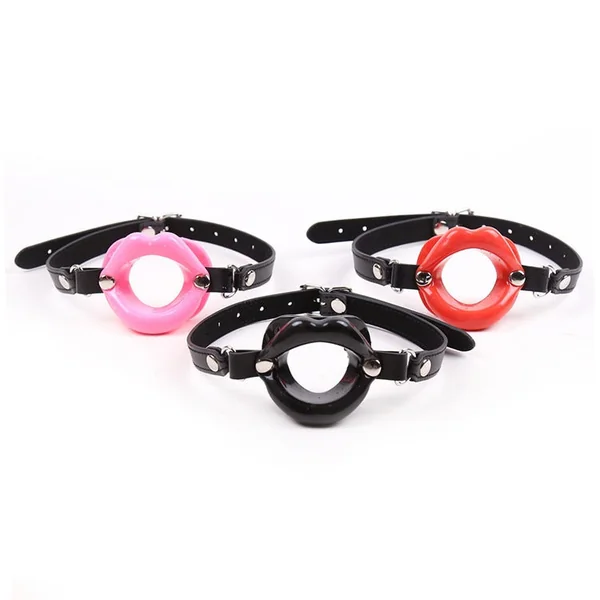 Leather Lips O-Ring Mouth Opener β Oral Fun Alternative Toy for Couples