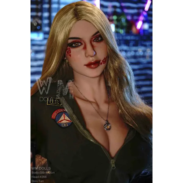 Lou – 5’6″ | 172cm Sex Doll