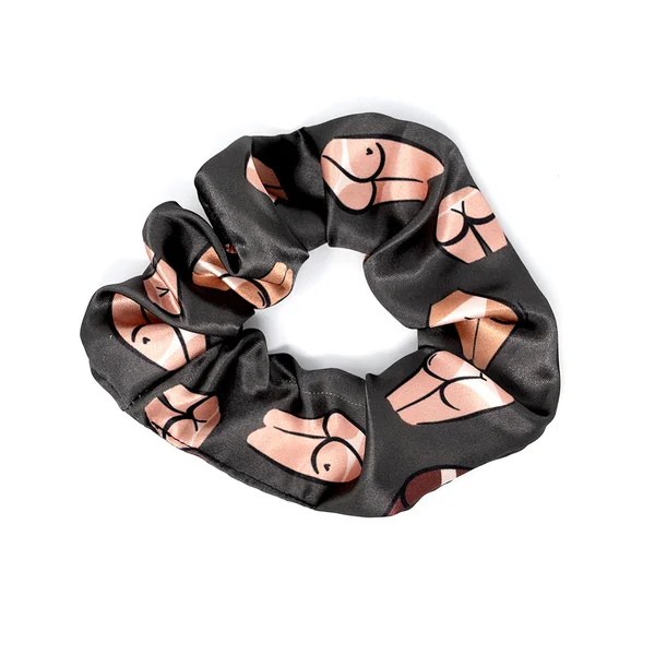 Lovely Rose Boutique – Butts with Tan Scrunchie