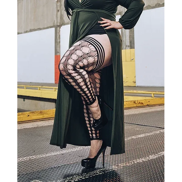 Plus Size Kixies Jo Circle Black Fishnet Footless Thigh Highs Size D